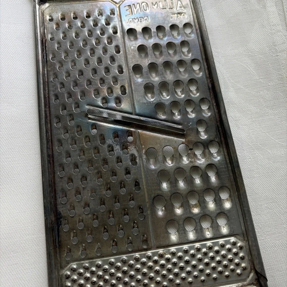 Grater Vintage All In One‎ Brand Metal Flat Cheese Vegetable Grater Rustic